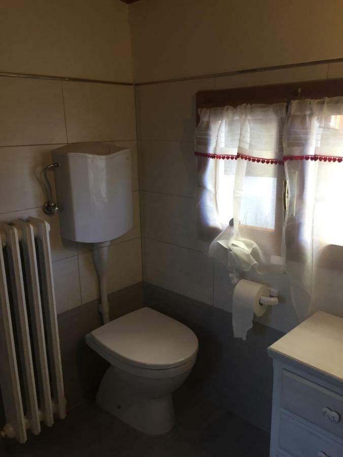 Appartement La Casa Di Luigi à Montevarchi Extérieur photo
