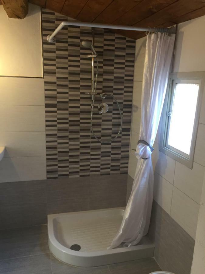 Appartement La Casa Di Luigi à Montevarchi Extérieur photo