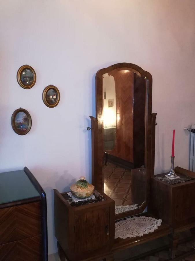 Appartement La Casa Di Luigi à Montevarchi Extérieur photo